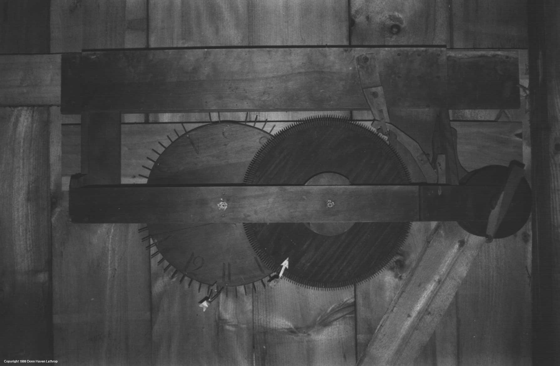 Irving Fisher clock, photo 1